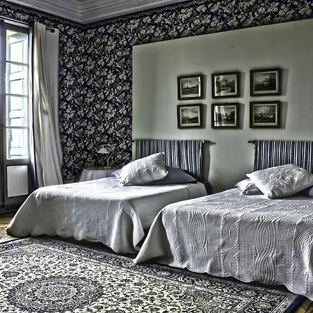 Chambres D'hotes La Monestarie ベッド・アンド・ブレックファスト